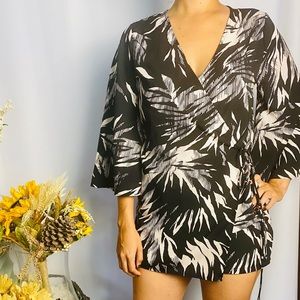 VICI Long Sleeves Romper size Small